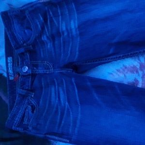 BKE bootcut Jean's size is 27 x 37